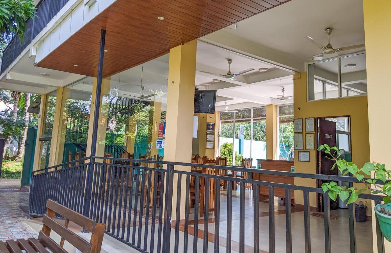 Yala Golden Wild Bed & Breakfast Tissamaharama Ngoại thất bức ảnh